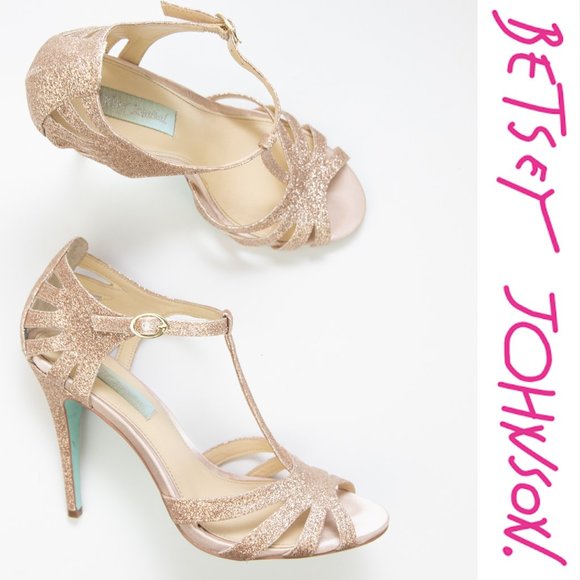 betsey johnson champagne glitter heels